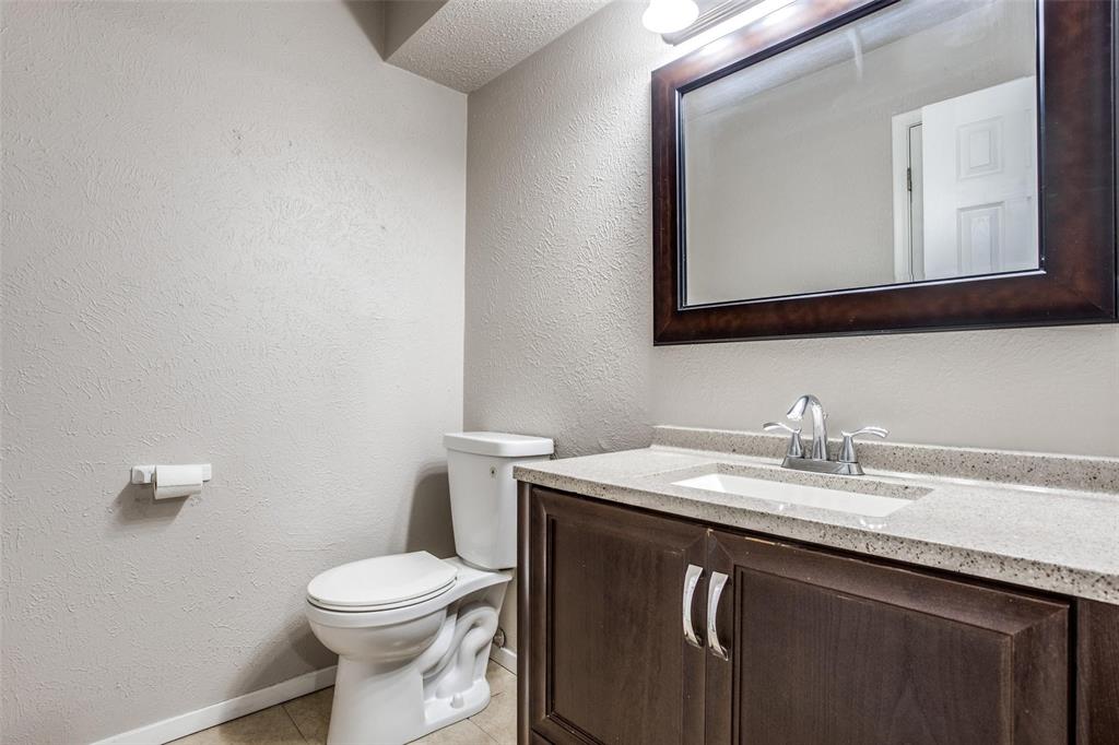 C & R ADDITION, - Residential Lease