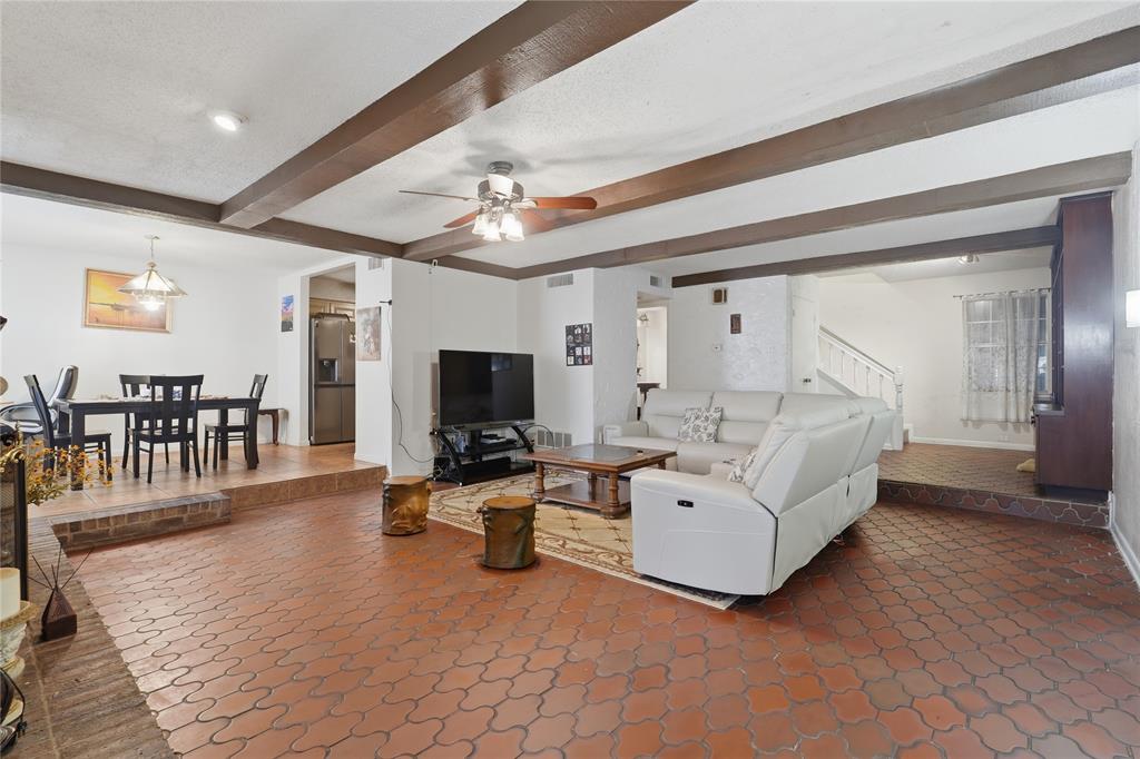 Haymeadow Twnhs - Residential