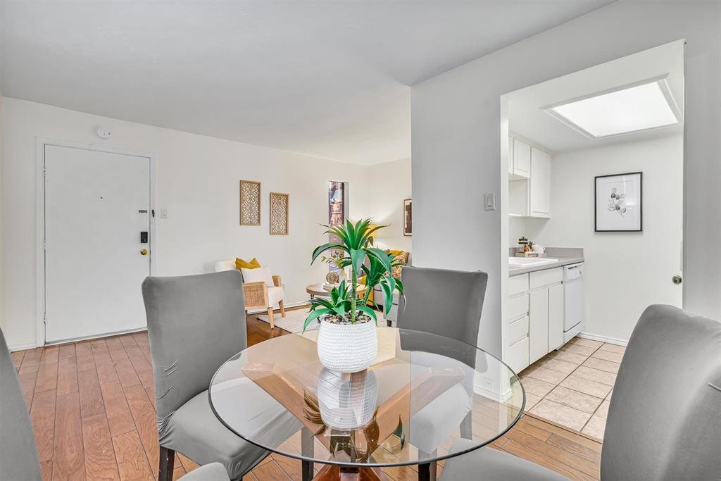 Gilbert Ave Condo 4525 - Residential