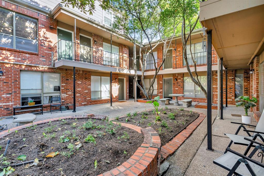 Gilbert Ave Condo 4525 - Residential