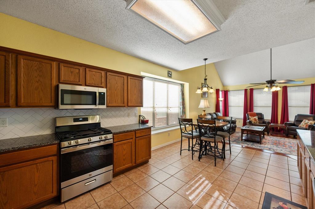 4624 Buffalo Bend Place