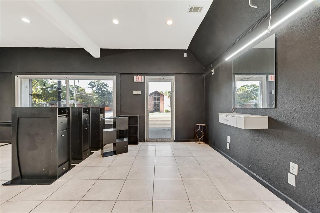 Oakland Ave Add - Commercial Lease