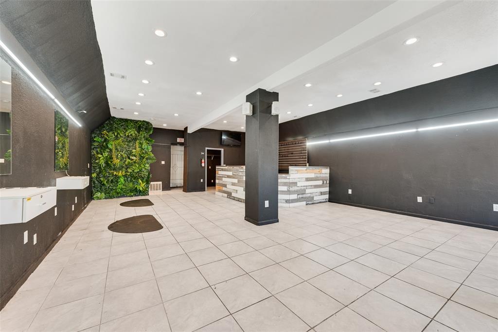 Oakland Ave Add - Commercial Lease