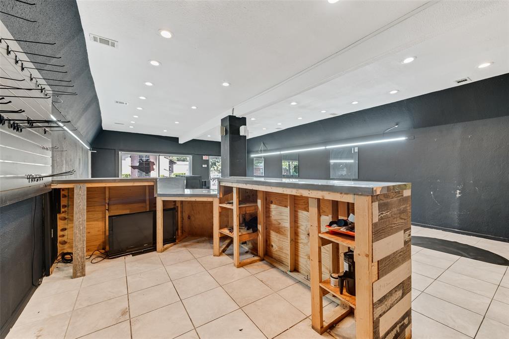 Oakland Ave Add - Commercial Lease