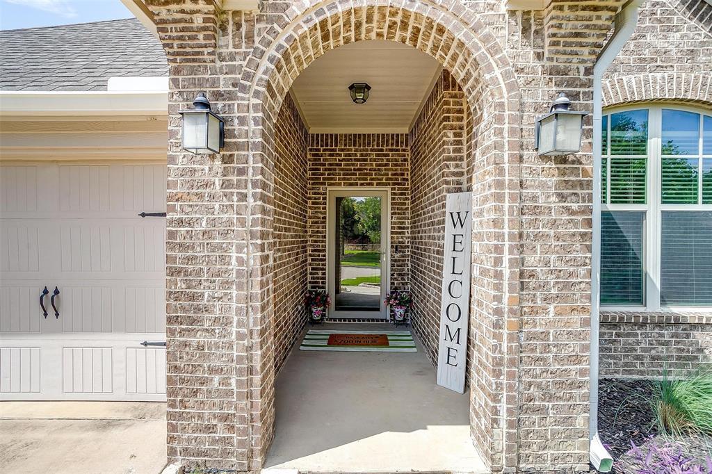 404 Bluffside Trail