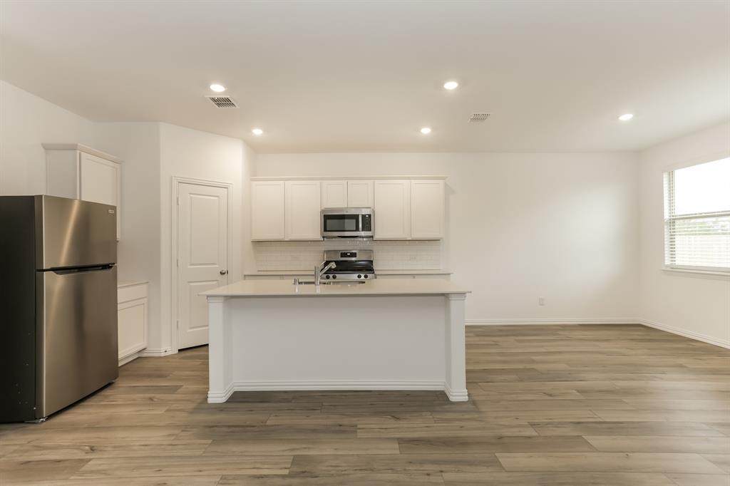 Northpointe Ph 5 - Residential Lease