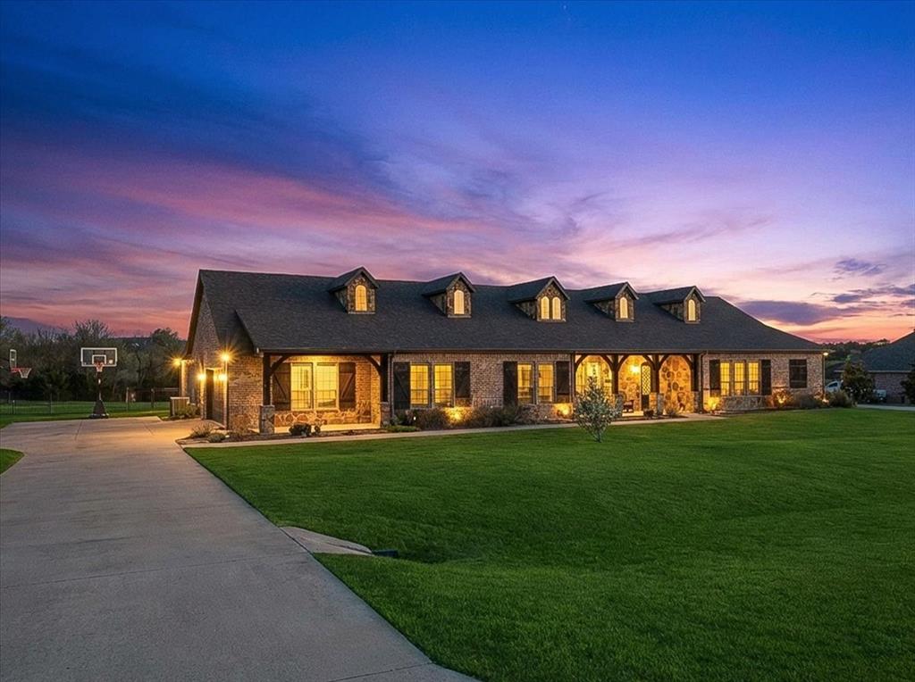 Bella Flora - Residential