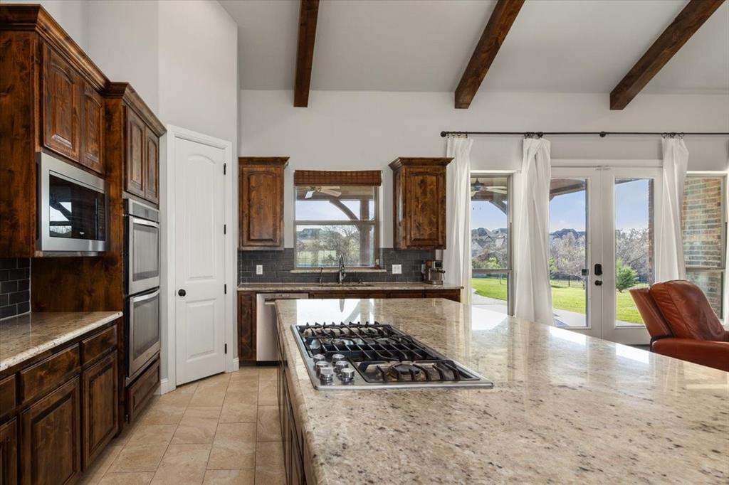 Bella Flora - Residential