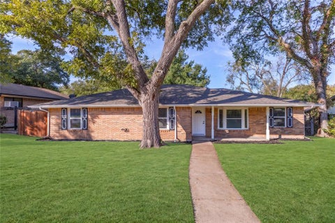 Photo of 4012 Shady Hollow Lane, Dallas, TX 75233 (MLS # 21417884)