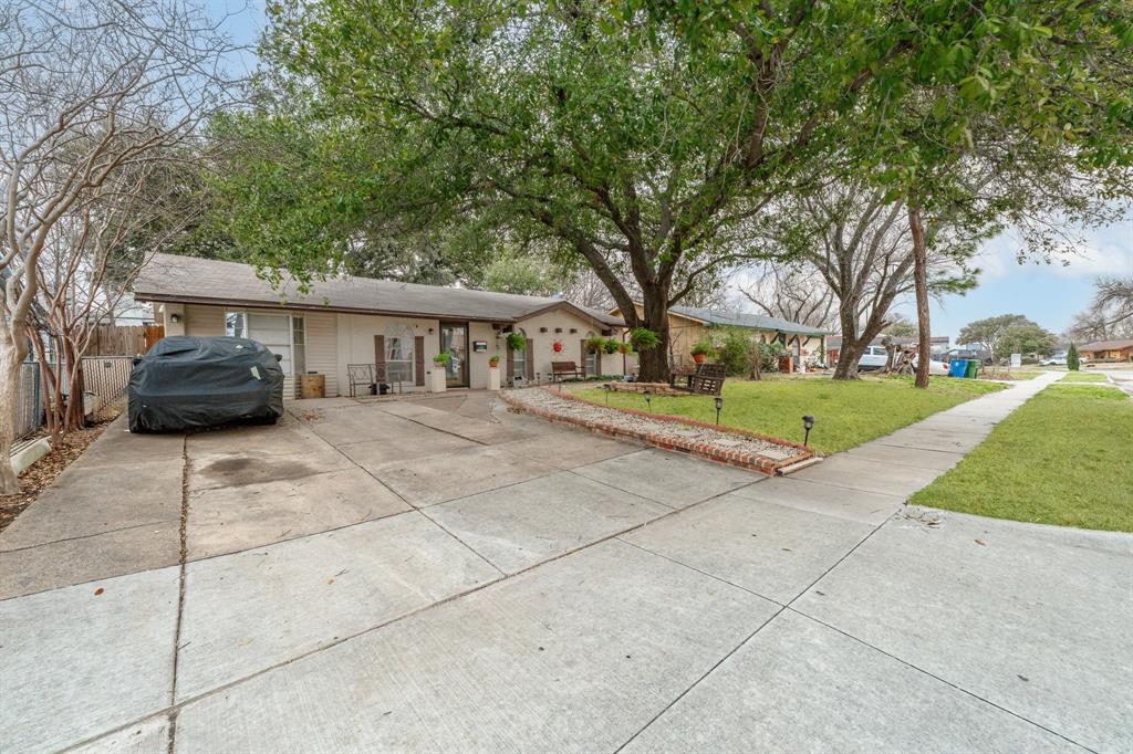 1107 Briarwood Drive
