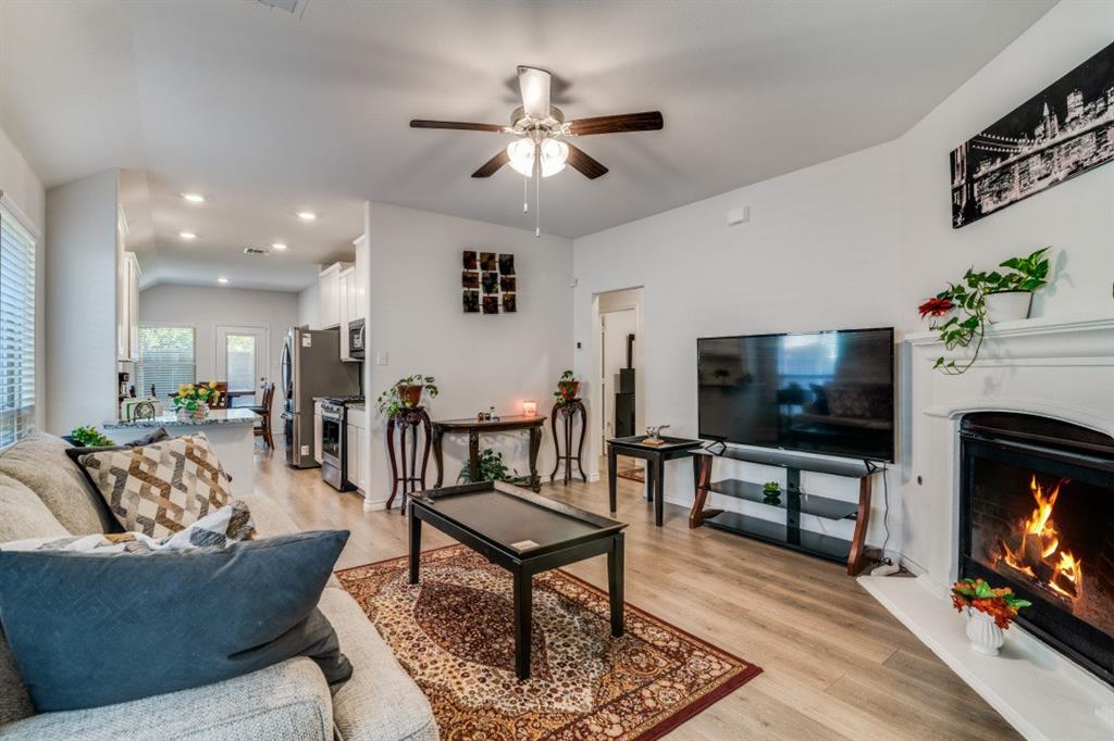 2138 Hobby Drive