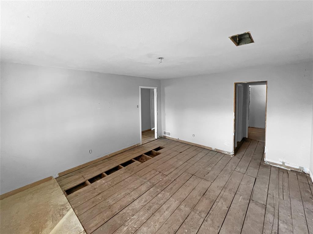 Guy Freeman - Residential