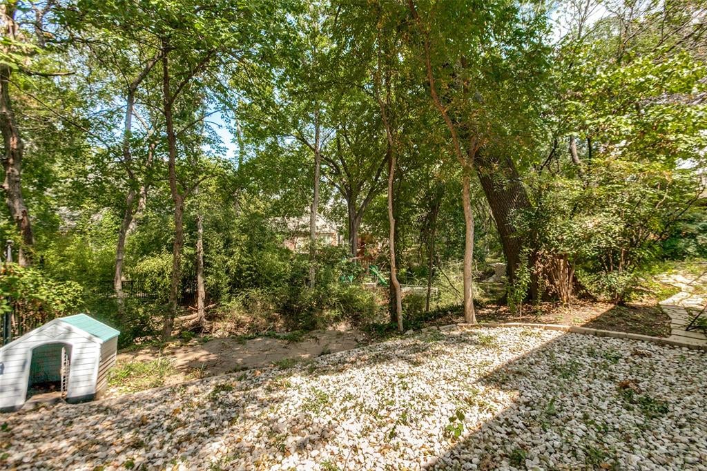 1119 Winding Brook Drive