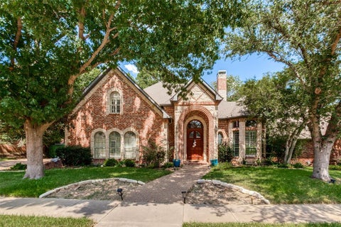 Photo of 1119 Winding Brook Drive, Garland, TX 75044 (MLS # 21372962)