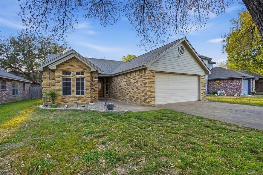 Charming and well-maintained 3-bedroom, 2-bath home with thoughtful updates throughout! This inviting property features updated flooring and a refreshed kitchen, creating a modern yet comfortable living space perfect for everyday living and entertaining.
Major improvements provide peace of mind, including a new roof and a recently completed foundation repair with a lifetime warranty. The spacious layout offers a cozy living area, ample natural light, and a functional floor plan.
Situated on a quiet street with great curb appeal, this home also features a 2-car garage and a generous yard with ample potential for outdoor enjoyment. All information herein is deemed reliable but not guaranteed; buyer and buyer's agent to verify all data, including room sizes and schools.