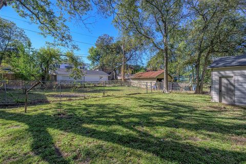 Tiny photo for 1208 W Sears Street, Denison, TX 75020 (MLS # 21101418)