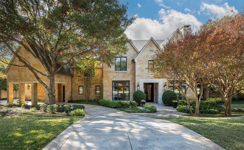 Photo of 33 Glen Abbey Drive, Dallas, TX 75248 (MLS # 20807369)