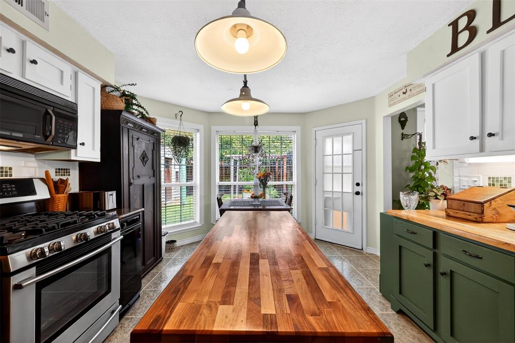 Huntington Village Add - Residential