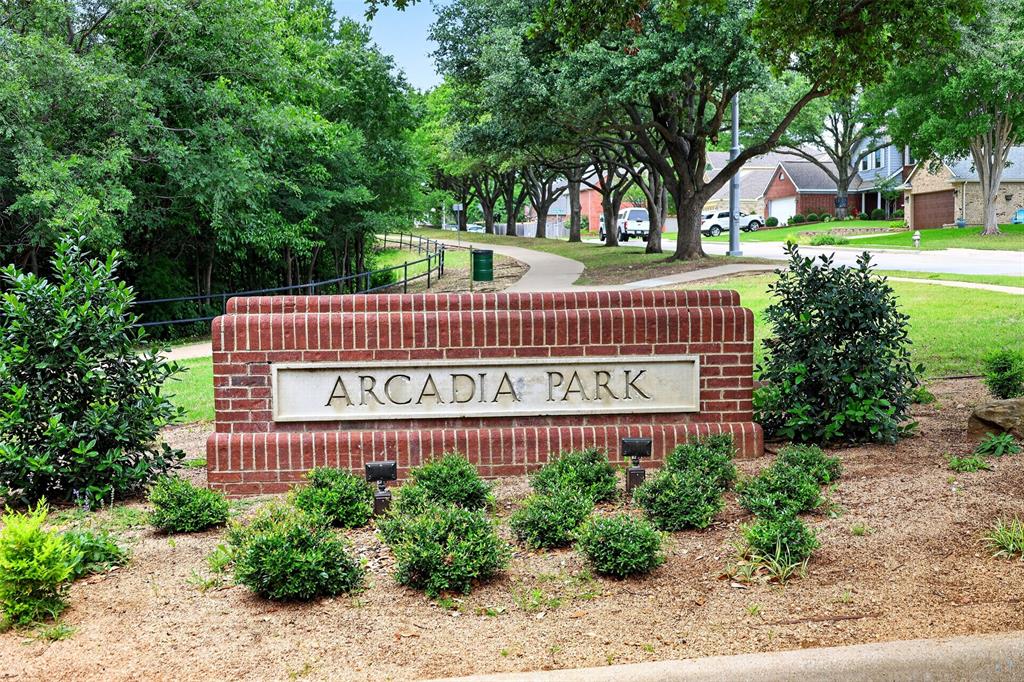 Huntington Village Add - Residential