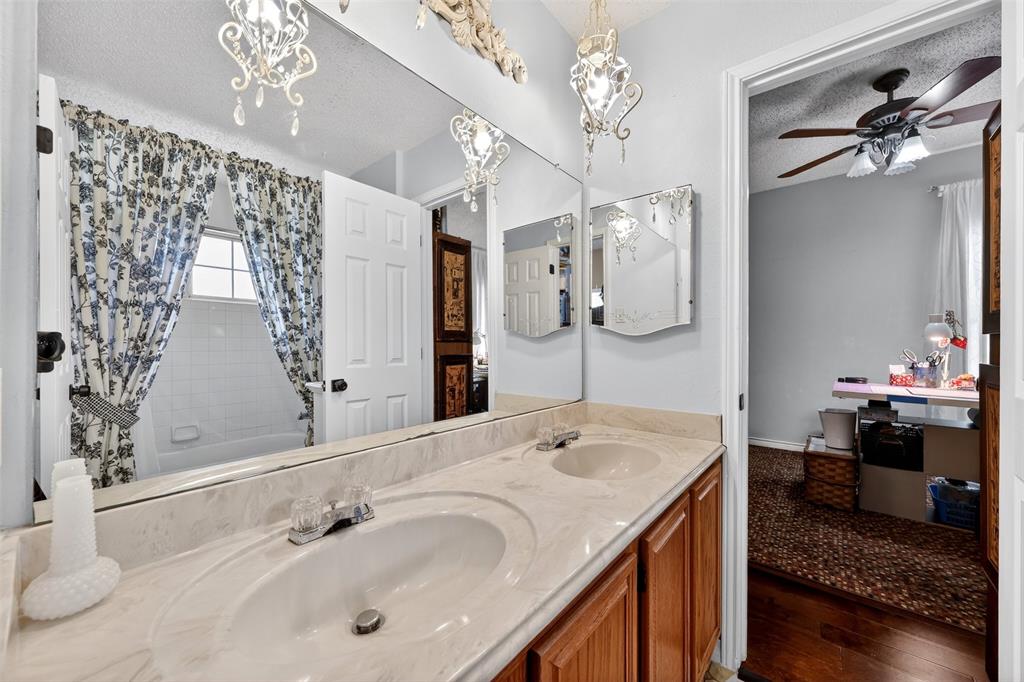 Huntington Village Add - Residential
