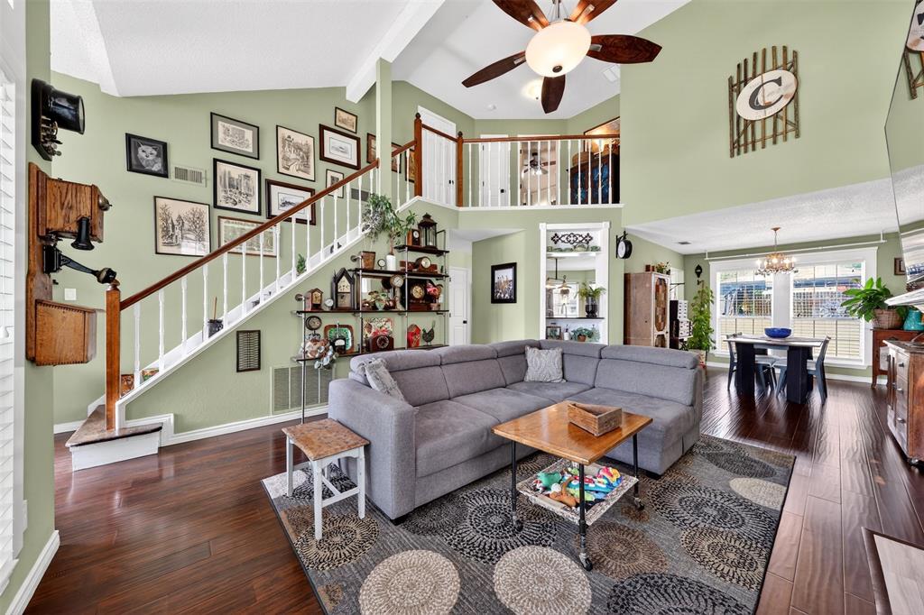 Huntington Village Add - Residential