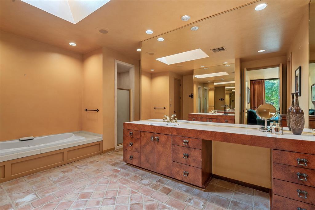 Chimney Hill - Residential