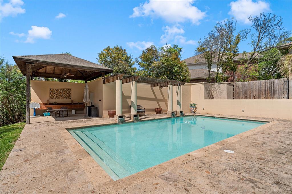 Chimney Hill - Residential