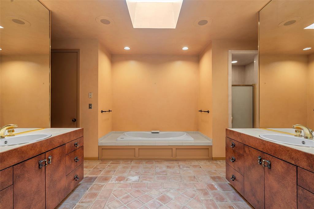 Chimney Hill - Residential