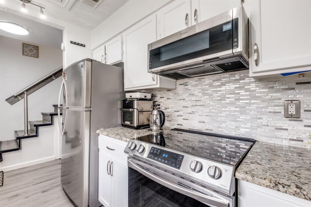 Hartford Place Condo - Residential