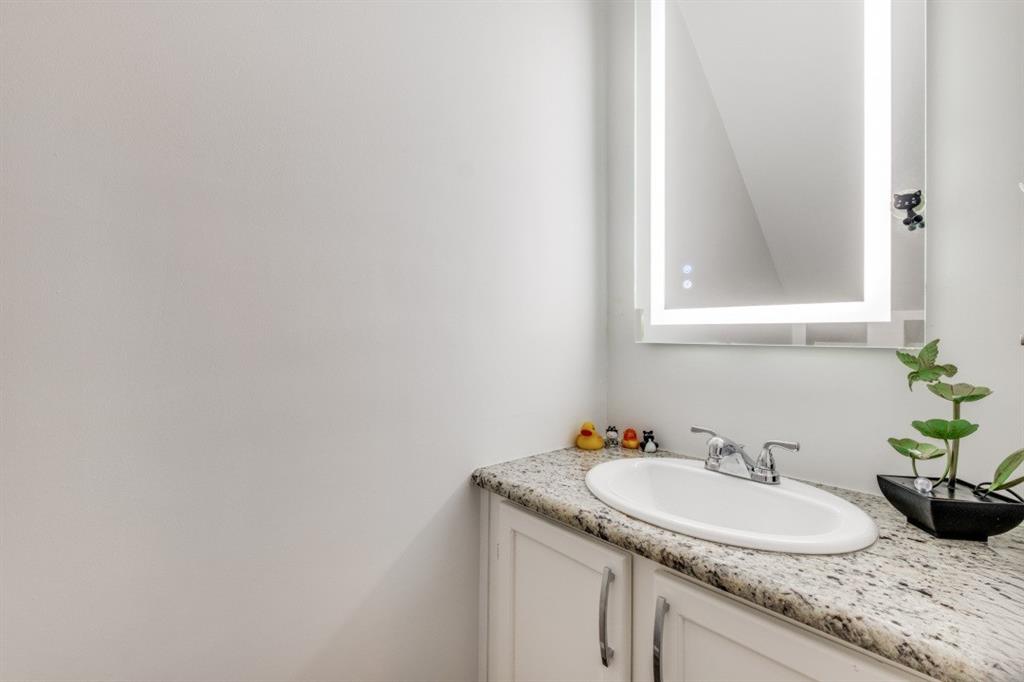 Hartford Place Condo - Residential