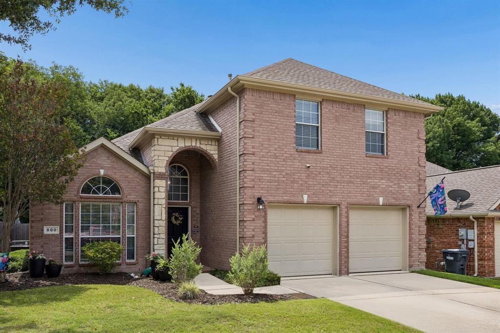 800 Wooded Creek Lane