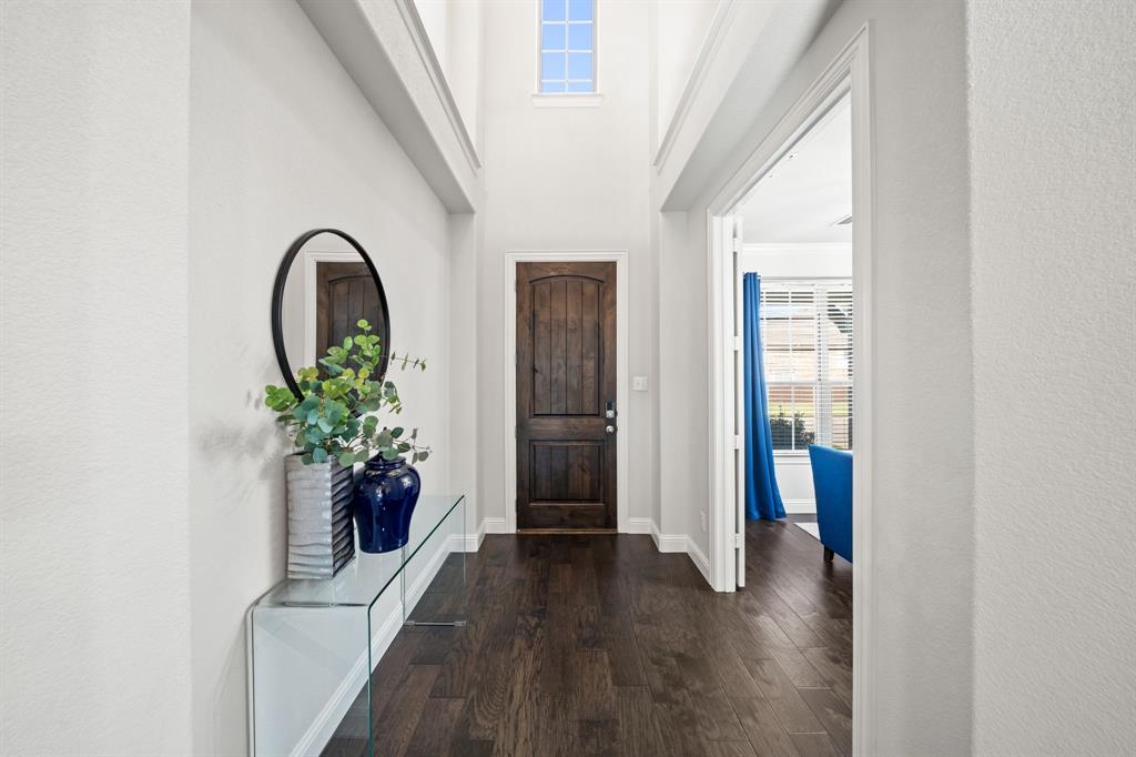 1110 Rendon Place