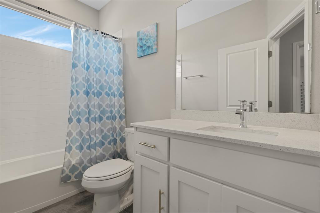 TRAILS OF ELIZABETH CREEK - Residential Lease