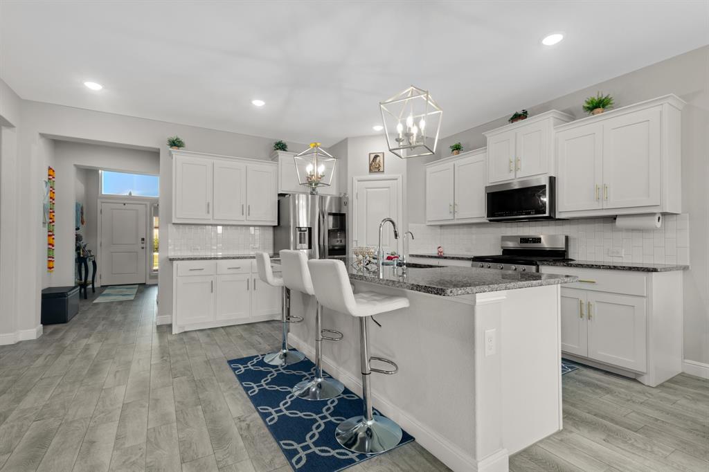 TRAILS OF ELIZABETH CREEK - Residential Lease