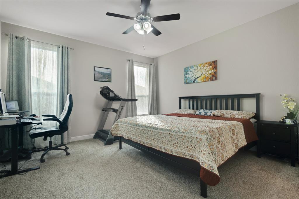 TRAILS OF ELIZABETH CREEK - Residential Lease