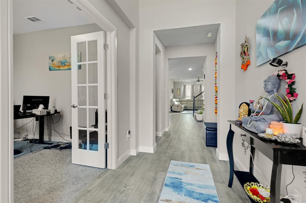 TRAILS OF ELIZABETH CREEK - Residential Lease