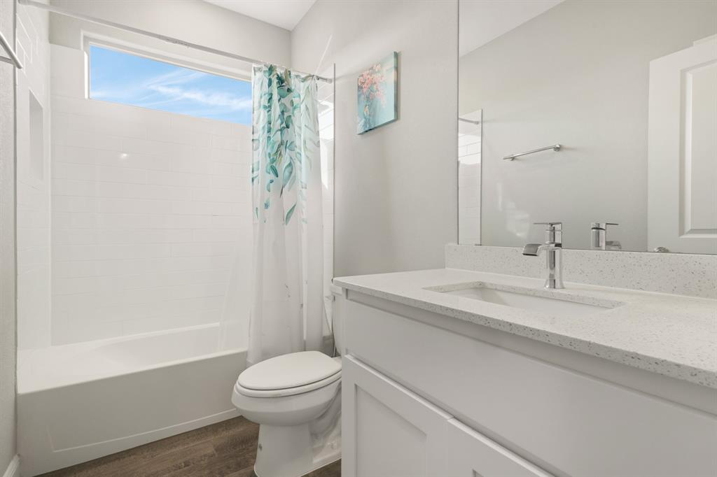 TRAILS OF ELIZABETH CREEK - Residential Lease