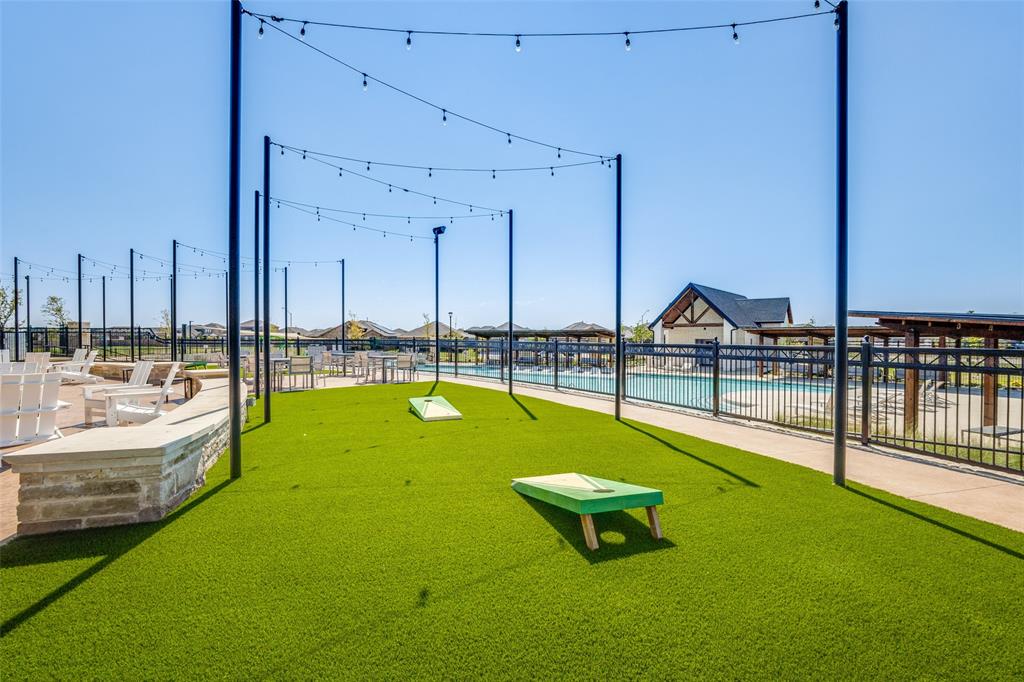 TRAILS OF ELIZABETH CREEK - Residential Lease