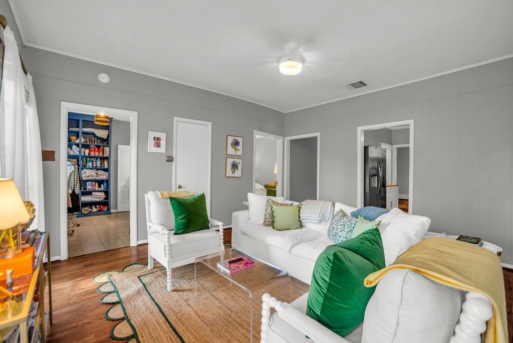 Highland Park 04 Instl - Residential Lease