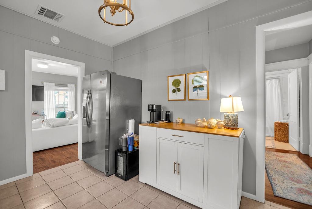 Highland Park 04 Instl - Residential Lease