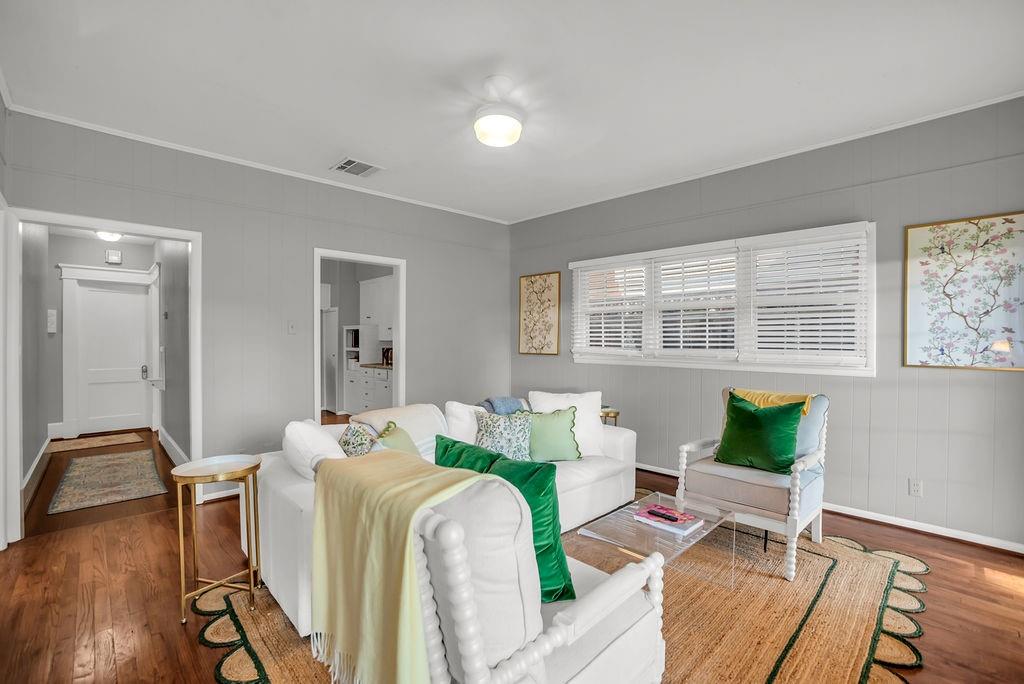 Highland Park 04 Instl - Residential Lease