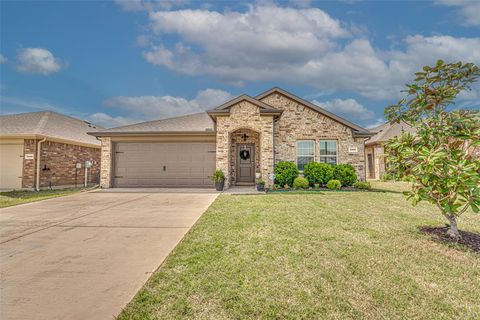 Photo of 1805 Yale Street, Farmersville, TX 75442 (MLS # 21224008)