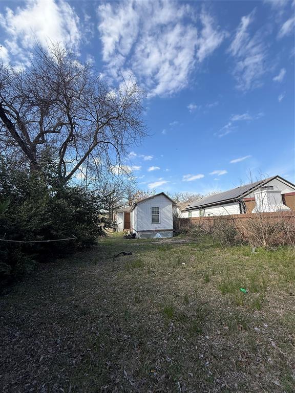 Central Ave - Residential