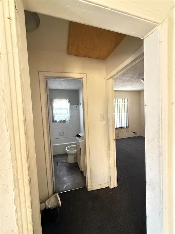 Central Ave - Residential