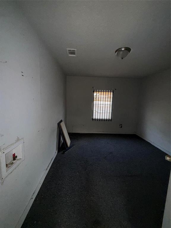 Central Ave - Residential