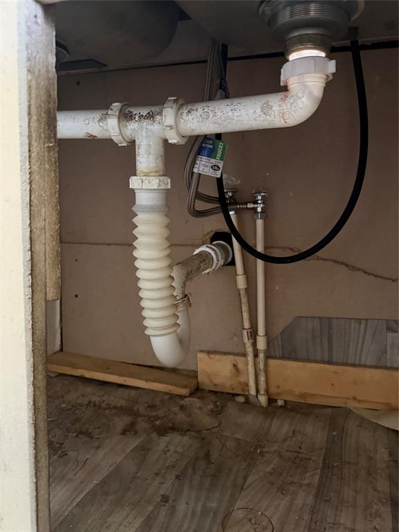 Central Ave - Residential