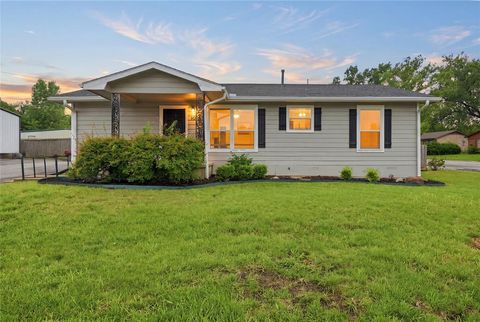 306 W Haning Street Howe TX 75459
