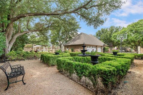 Tiny photo for 2004 Crown Knoll Lane, Plano, TX 75093 (MLS # 21166027)