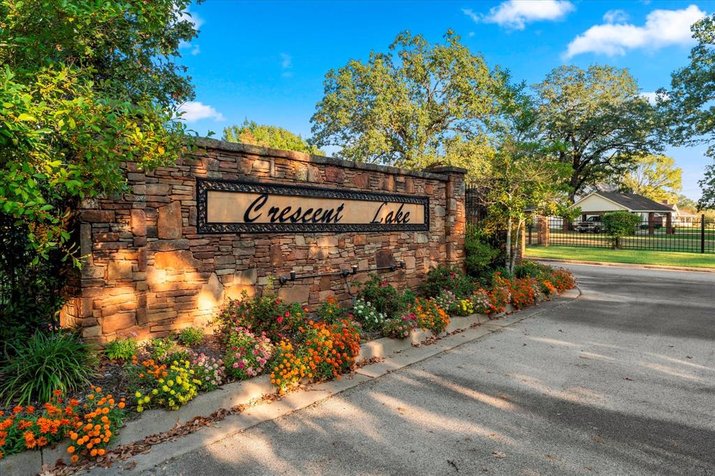 Crescent Lake Add #1 - Residential