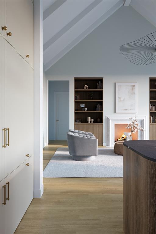 9027 Daytonia Avenue